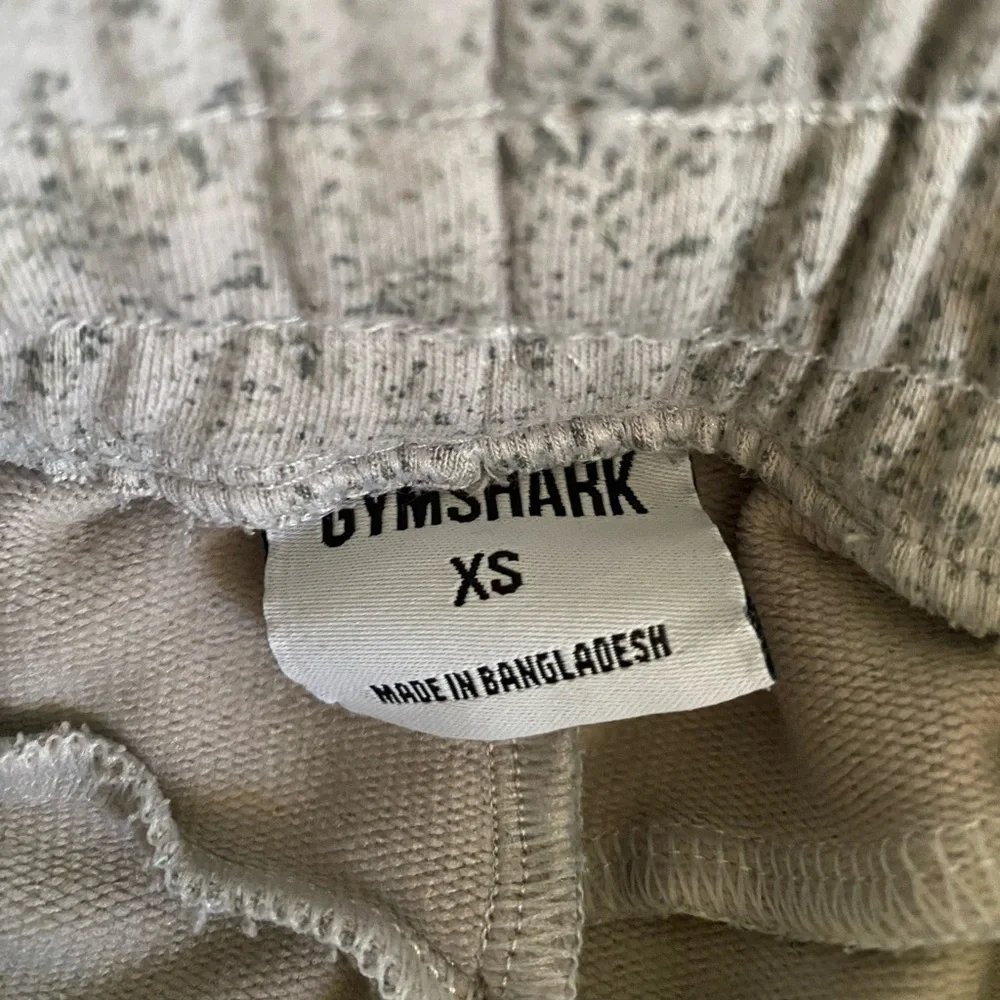 Gymshark chalk  joggers - Picture 4 of 4